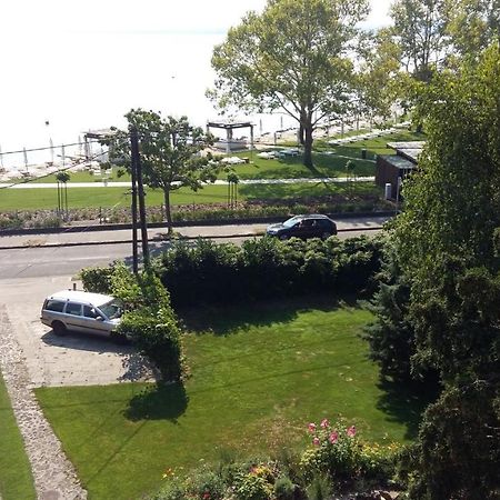 Lakeside Apartment 티하니 외부 사진